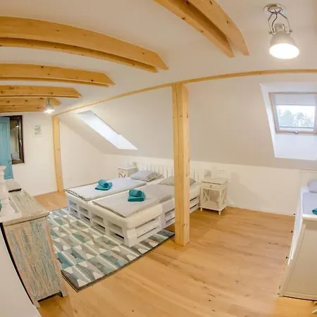 Vintage Villa Sajdikove Humence